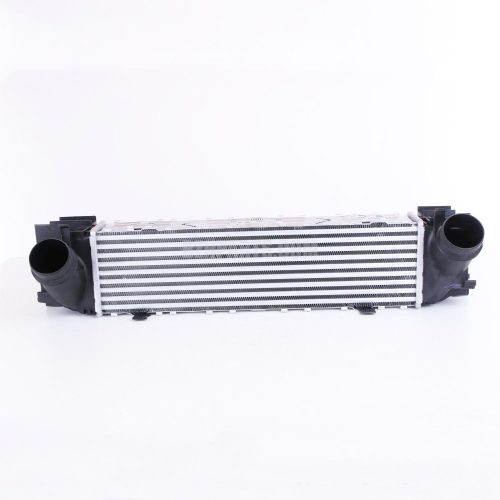 VALEO® intercooler 818259F20/F30/F3517517600530